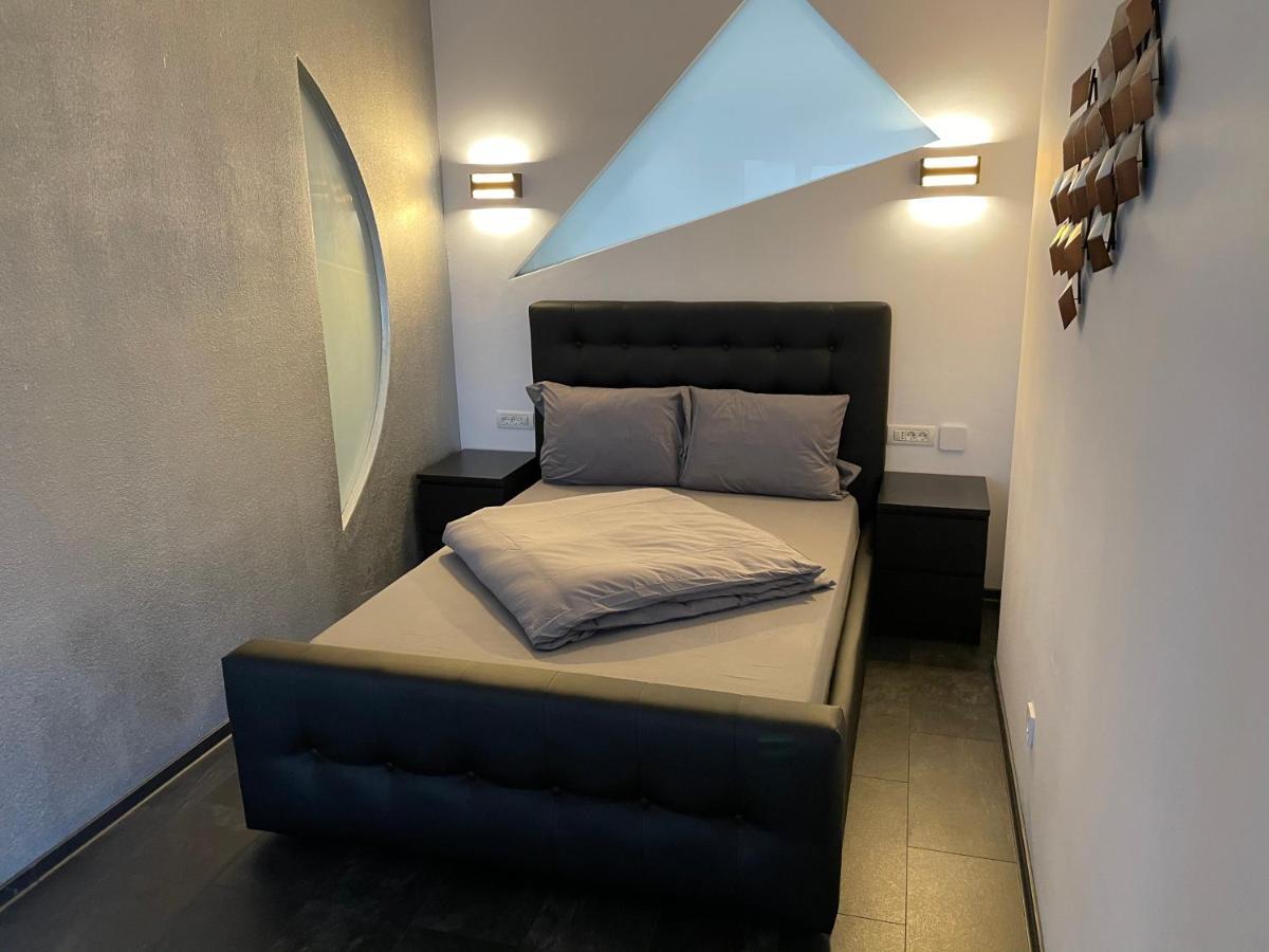 Stylish Westpark 2 Residence Lake View W8 Bucureşti Ngoại thất bức ảnh
